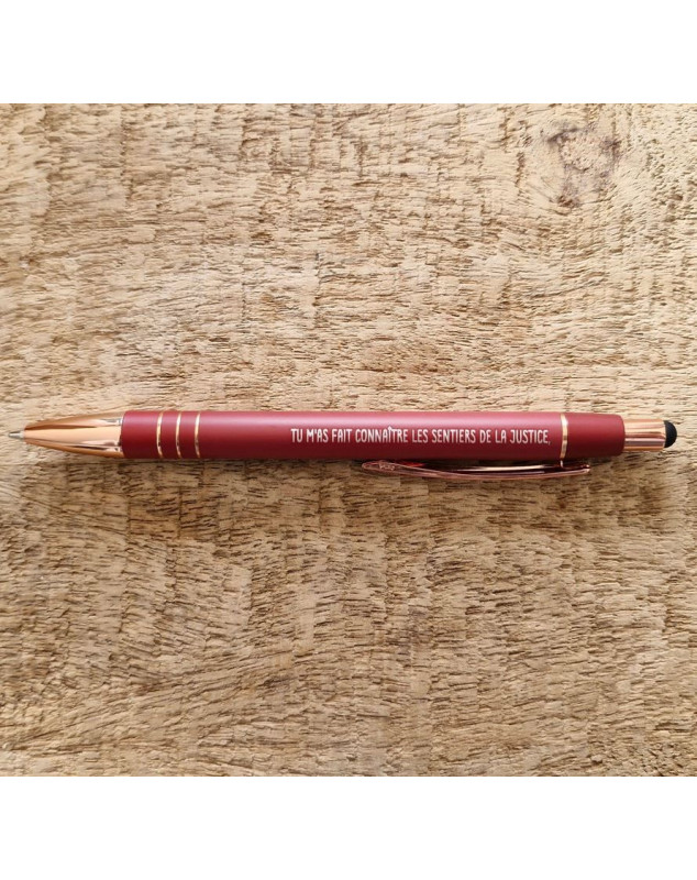 Stylo rouge gravé laser - Librairie 7 ici Stylo rouge gravé laser - Librairie 7 ici