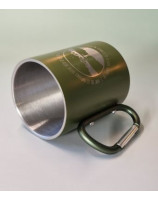 Tasse métallique verte avec anse mousqueton