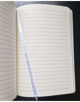 Carnet A5 à couverture rigide blanche à fleurs avec fermeture élastique et marque-pages